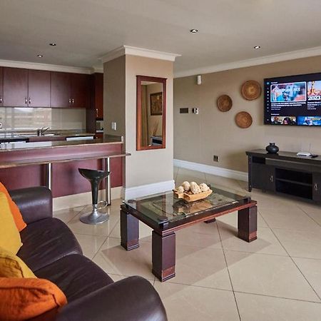 Point Waterfront The Sails Seaview Apartment -- Near Msc Cruise Terminal Durban Esterno foto