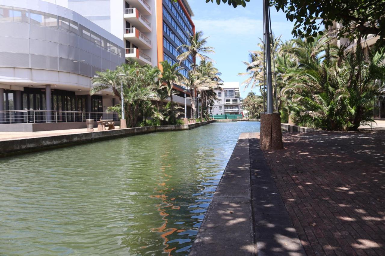 Point Waterfront The Sails Seaview Apartment -- Near Msc Cruise Terminal Durban Esterno foto