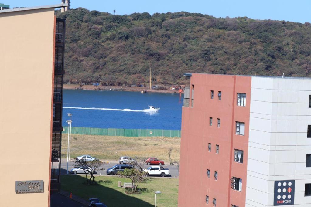 Point Waterfront The Sails Seaview Apartment -- Near Msc Cruise Terminal Durban Esterno foto